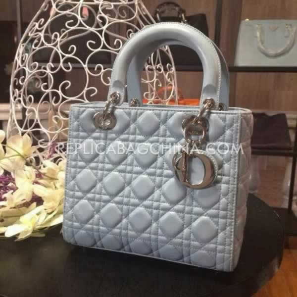 Replica price for dior bagReplica dior babyReplica store bags.